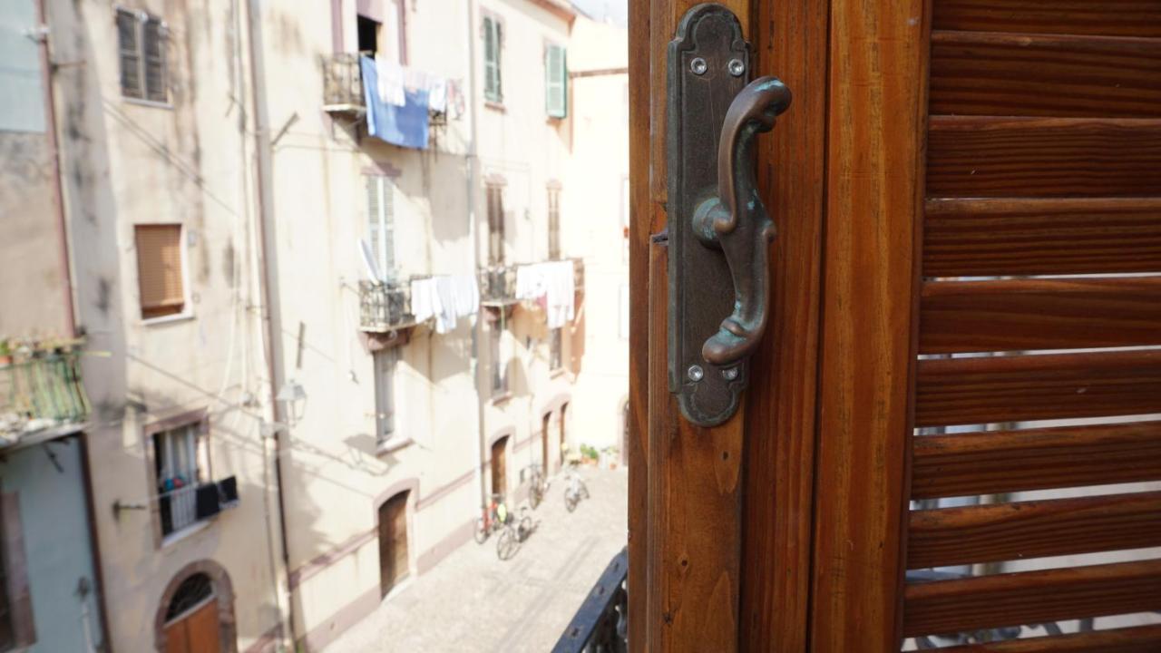 La Corte Di Santa Croce Bosa Buitenkant foto